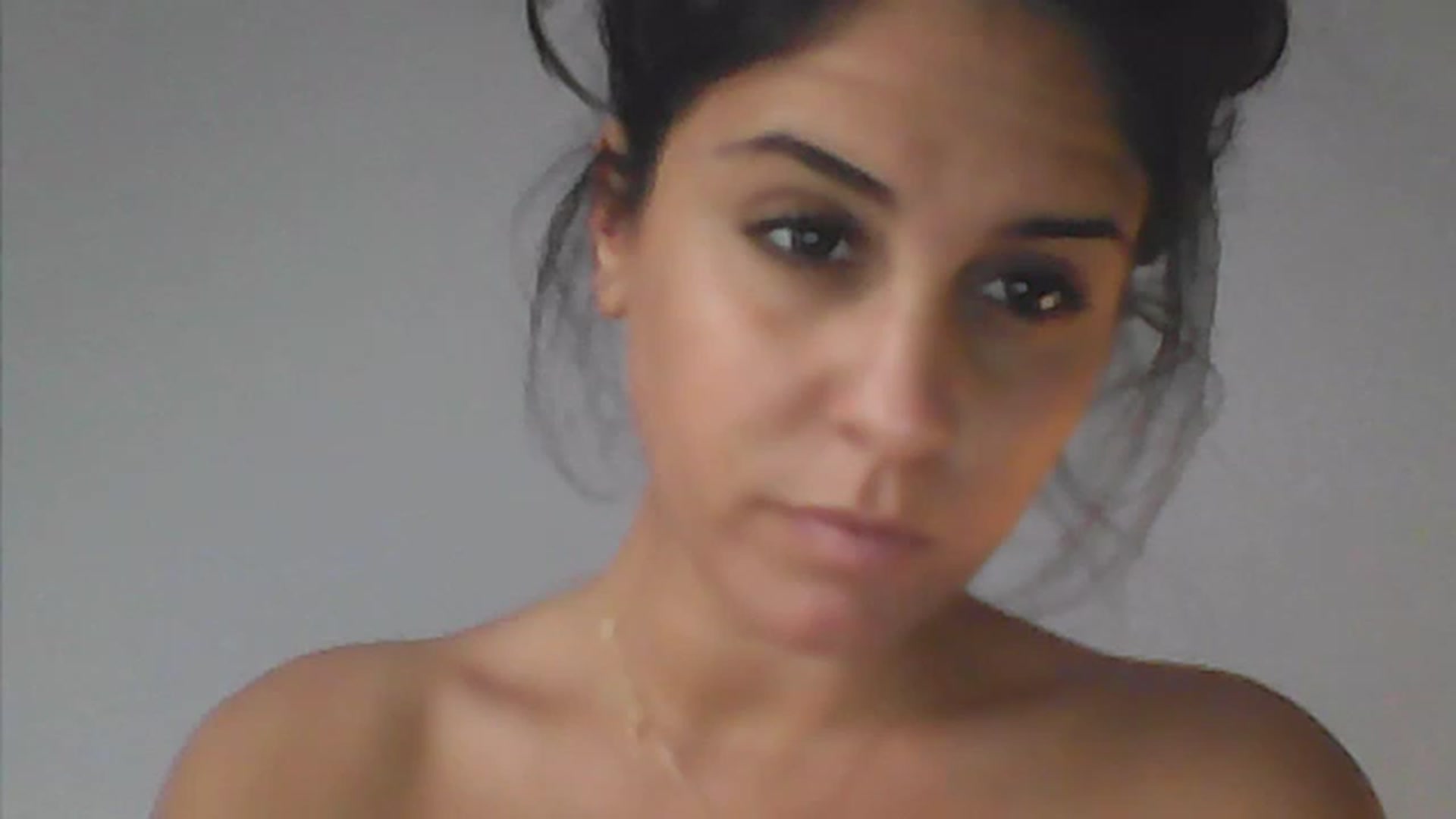 Gallery image thumbnail from Sass6969's myfreecams stream on, 03/08/2023, 18:38 image 13 of 20