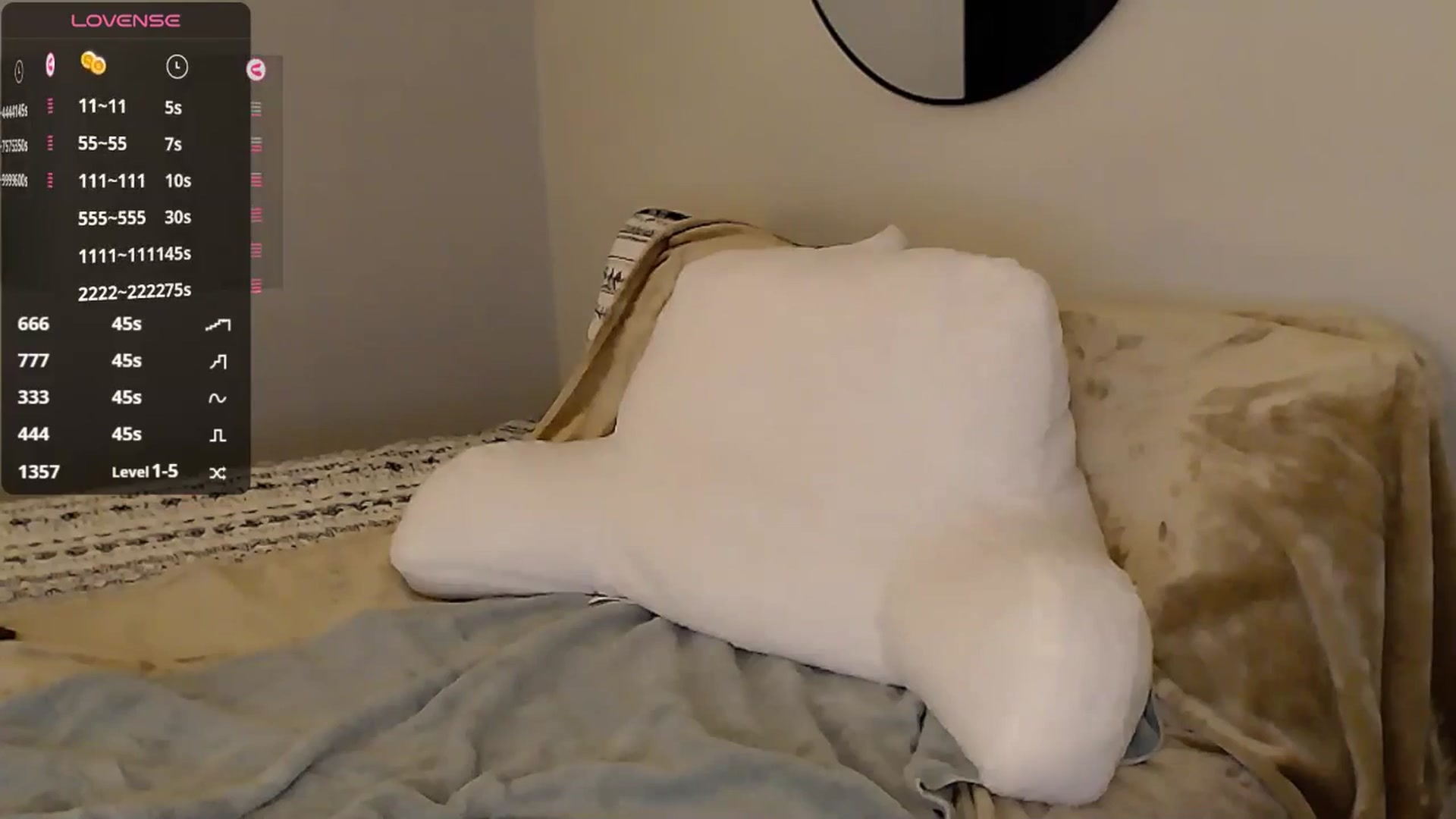 Gallery image thumbnail from Sassssssssy's myfreecams stream on, 01/02/2026, 02:24 image 17 of 20