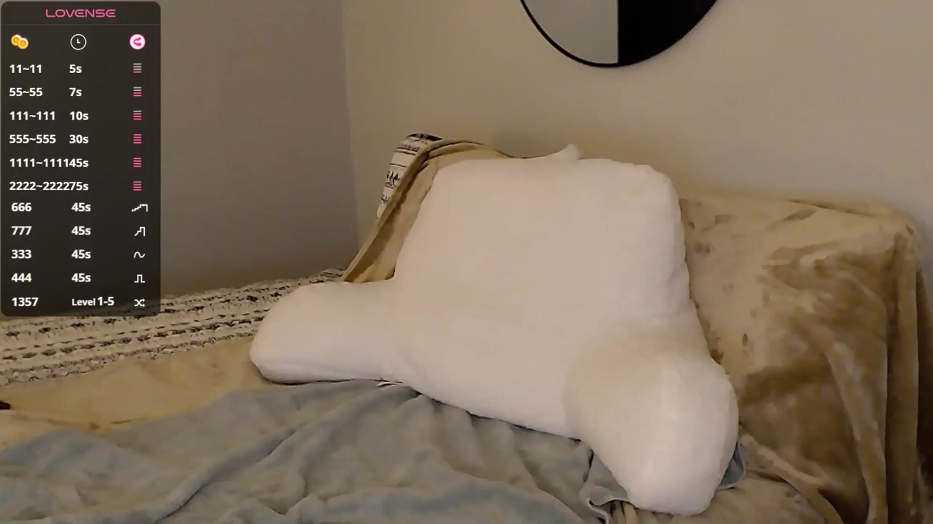 Gallery image thumbnail from Sassssssssy's myfreecams stream on, 01/02/2026, 02:24 image 16 of 20