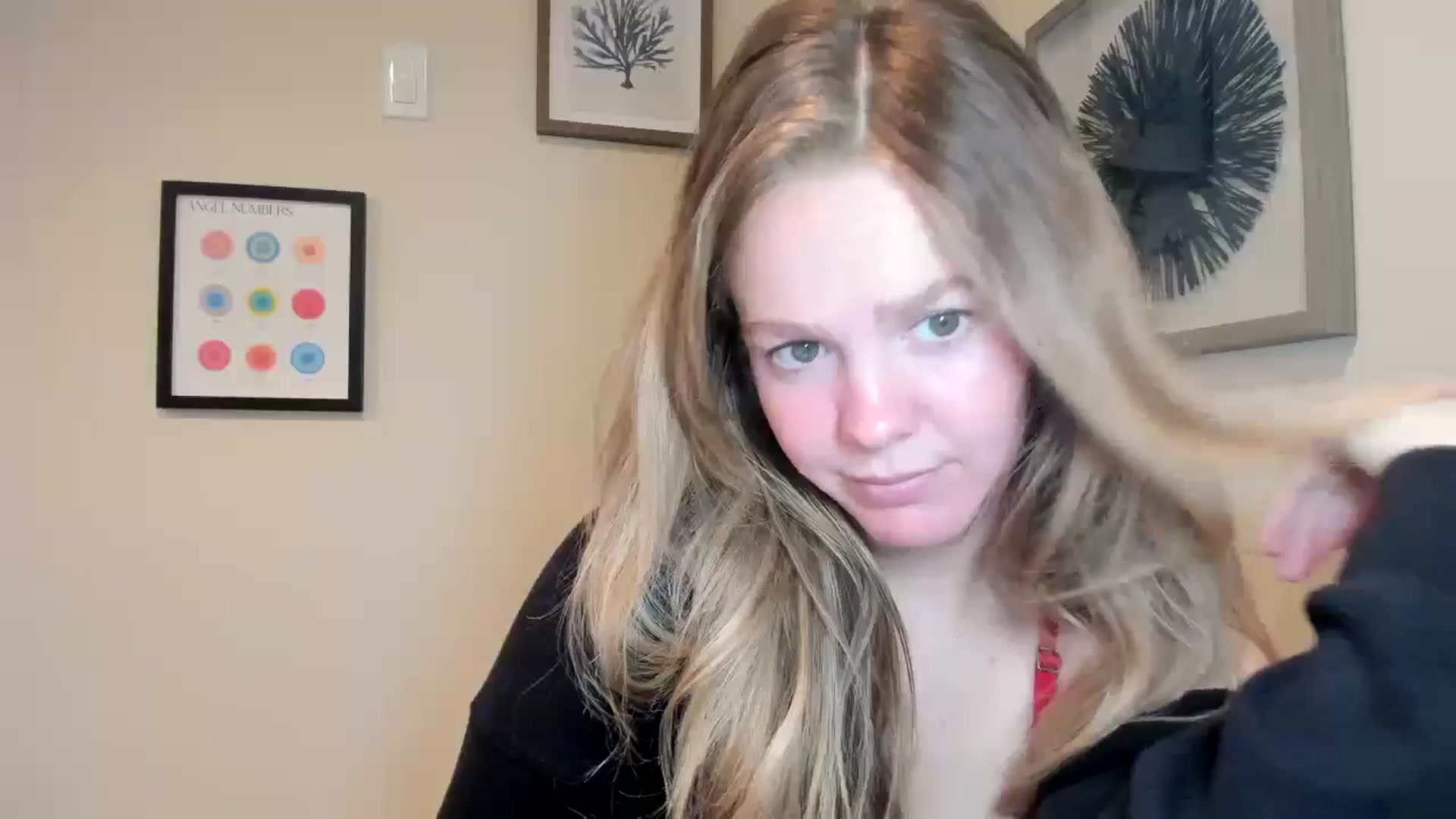 Gallery image thumbnail from Sasssykassy's myfreecams stream on, 05/16/2024, 18:39 image 5 of 20