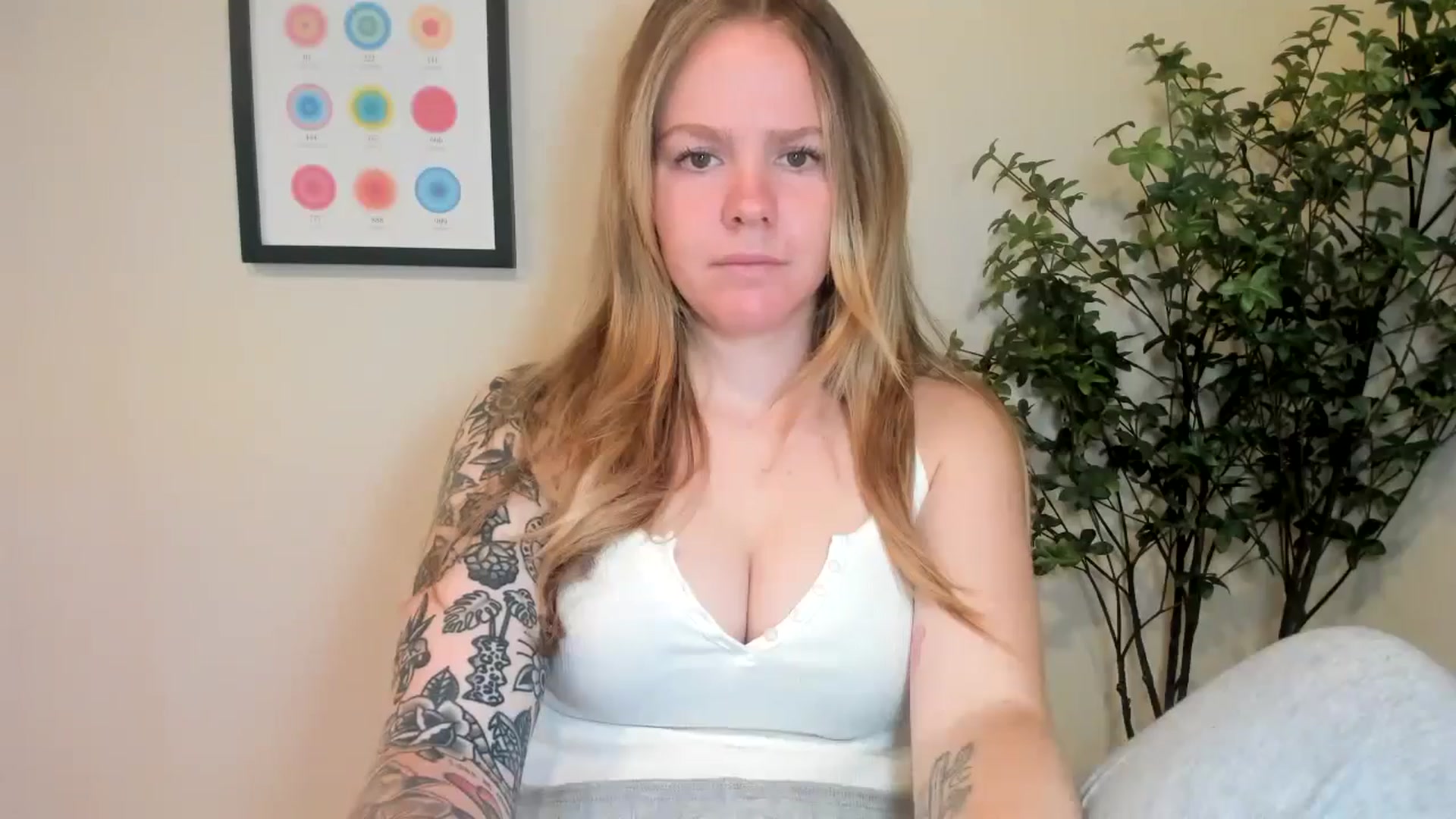 Gallery image thumbnail from Sasssykassy's myfreecams stream on, 05/17/2024, 17:42 image 18 of 20