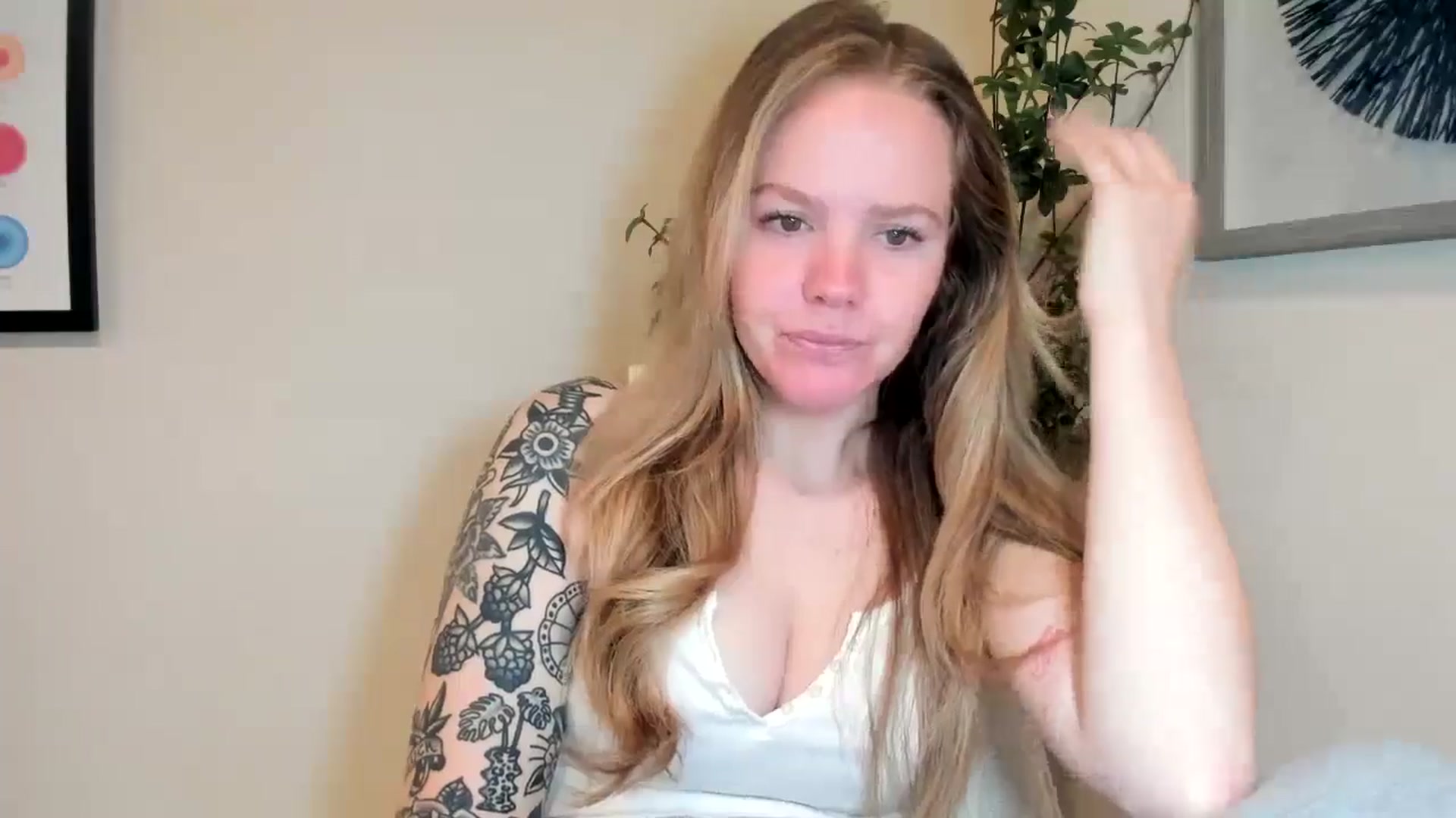 Gallery image thumbnail from Sasssykassy's myfreecams stream on, 05/17/2024, 17:42 image 6 of 20