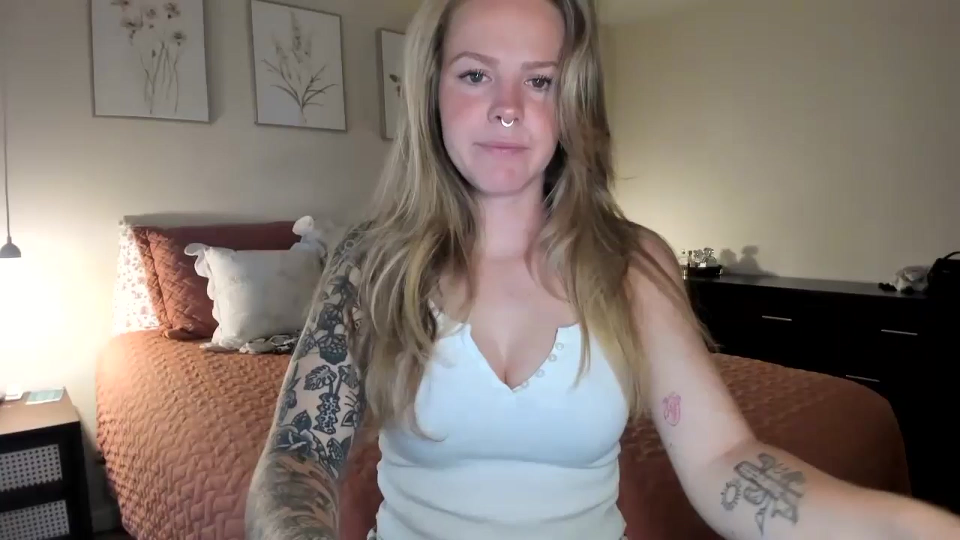 Gallery image thumbnail from Sasssykassy's myfreecams stream on, 08/05/2024, 01:02 image 7 of 20