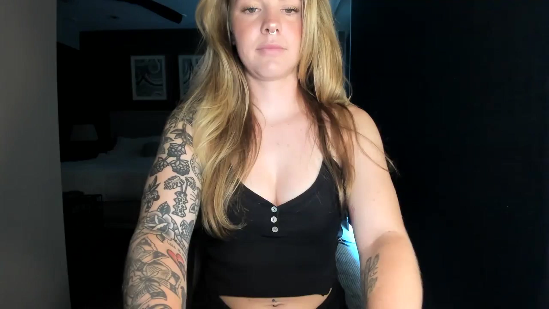 Gallery image thumbnail from Sasssykassy's myfreecams stream on, 08/17/2024, 01:45 image 2 of 20