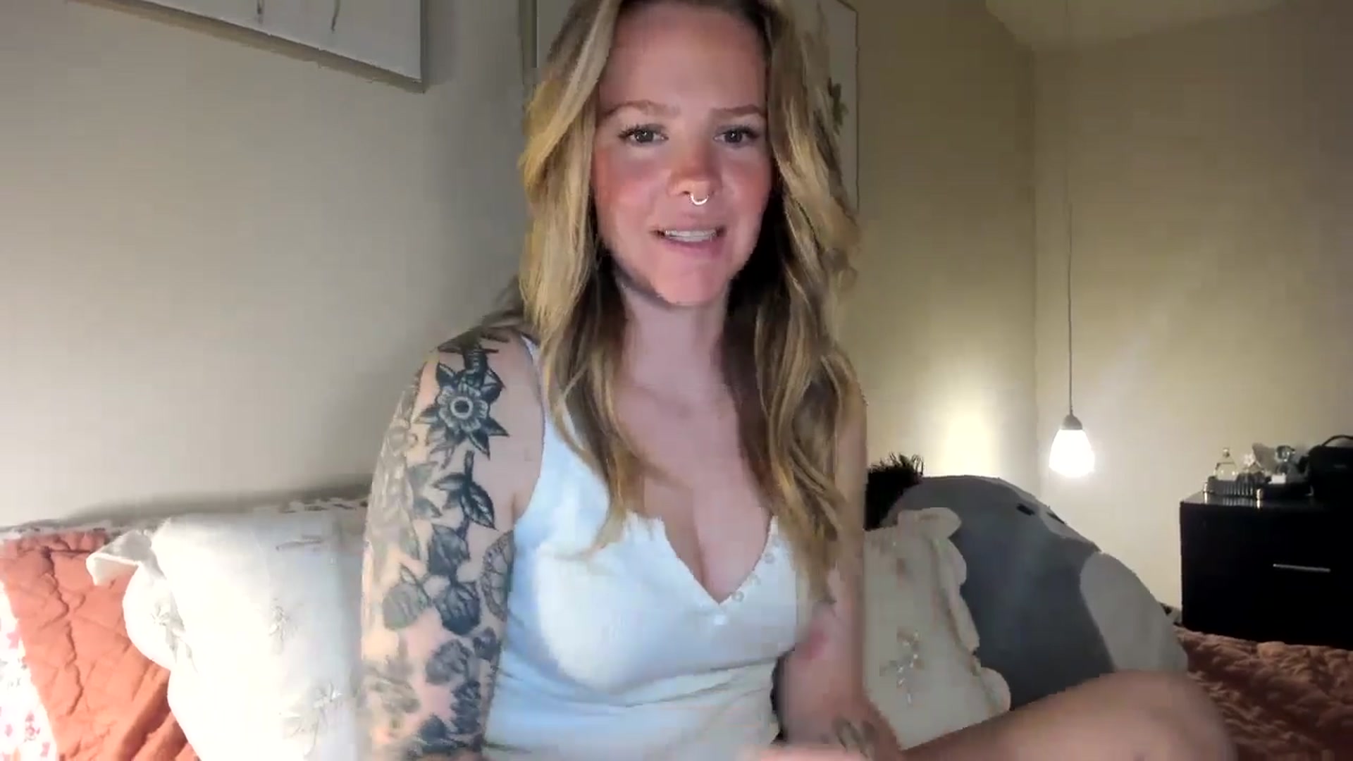 Gallery image thumbnail from Sasssykassy's myfreecams stream on, 09/03/2024, 01:00 image 4 of 20