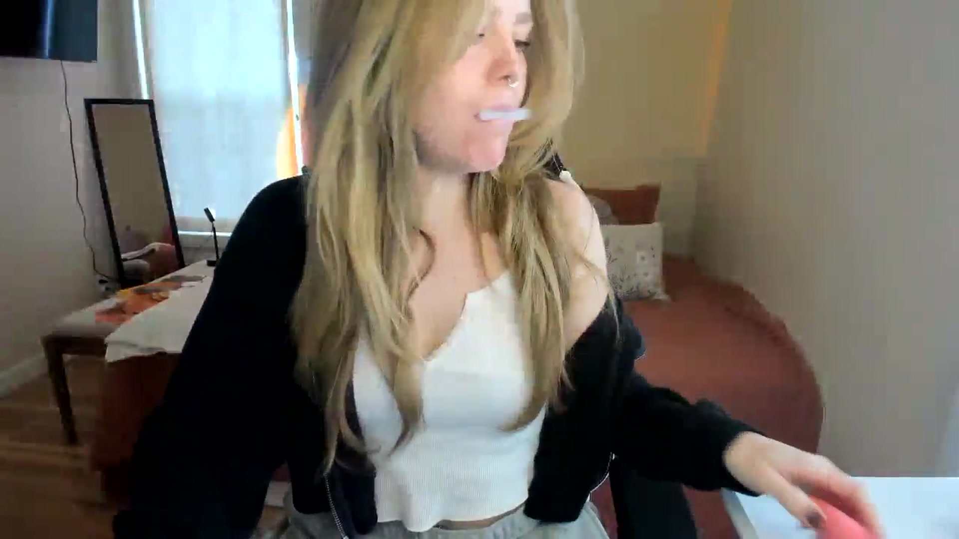 Gallery image thumbnail from Sasssykassy's myfreecams stream on, 10/31/2024, 21:02 image 20 of 20