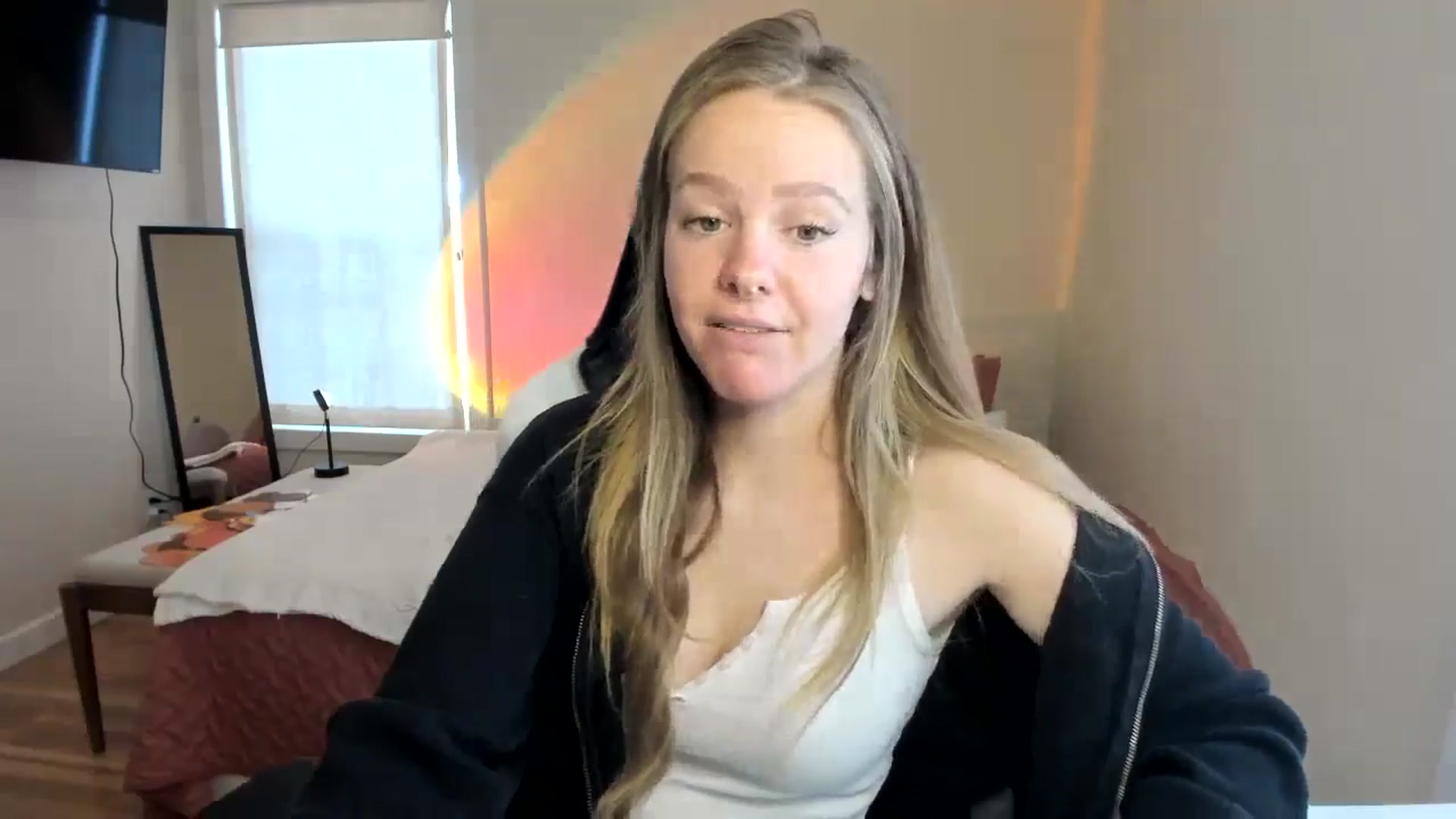 Gallery image thumbnail from Sasssykassy's myfreecams stream on, 10/31/2024, 21:02 image 17 of 20