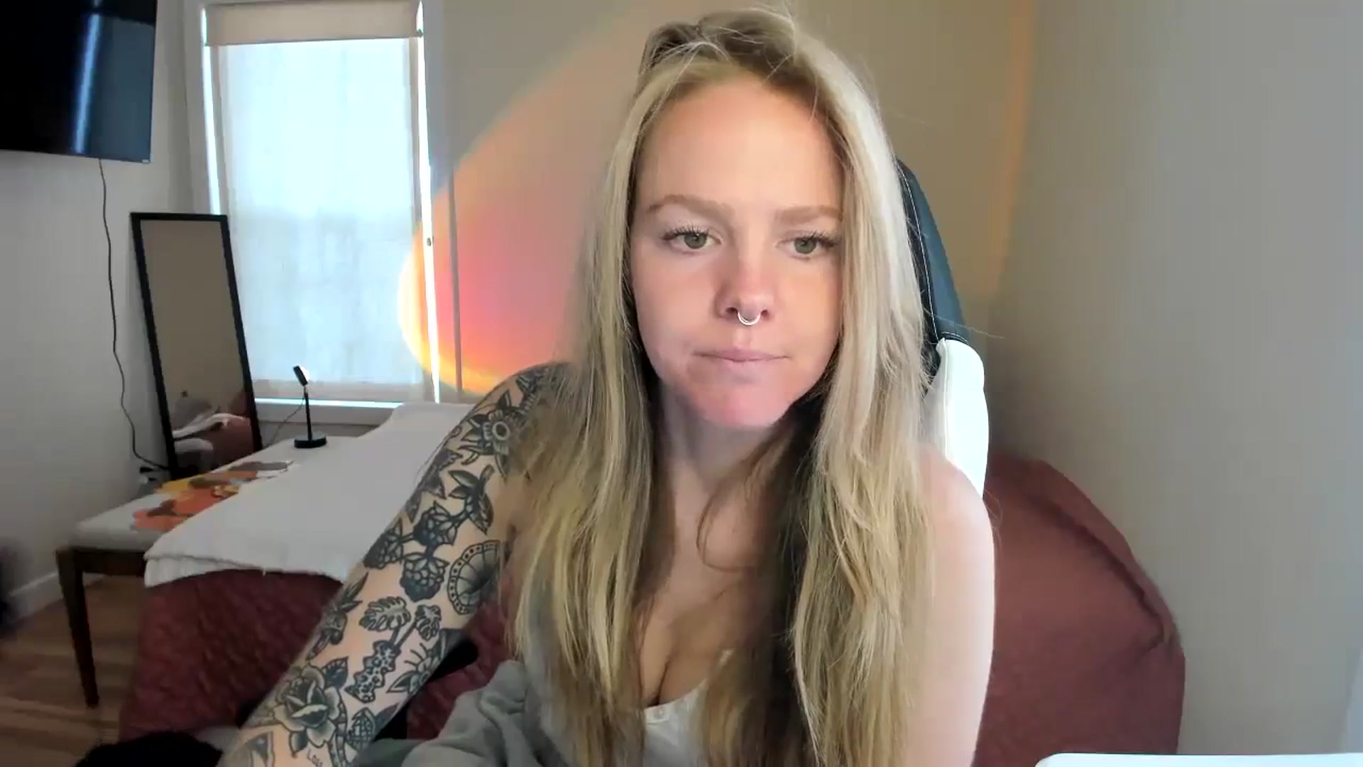 Gallery image thumbnail from Sasssykassy's myfreecams stream on, 10/31/2024, 21:02 image 7 of 20