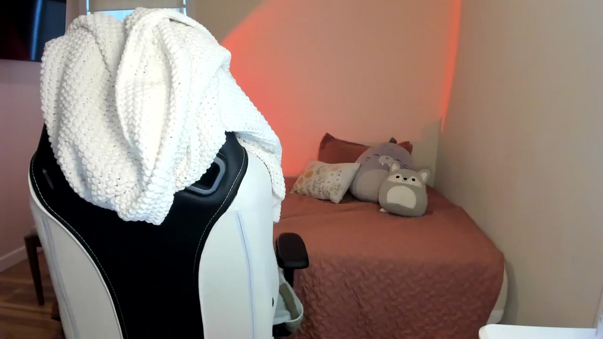 Gallery image thumbnail from Sasssykassy's myfreecams stream on, 11/04/2024, 23:20 image 4 of 20