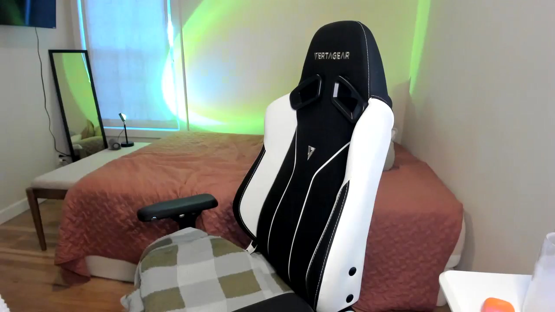 Gallery image thumbnail from Sasssykassy's myfreecams stream on, 11/05/2024, 24:24 image 12 of 20