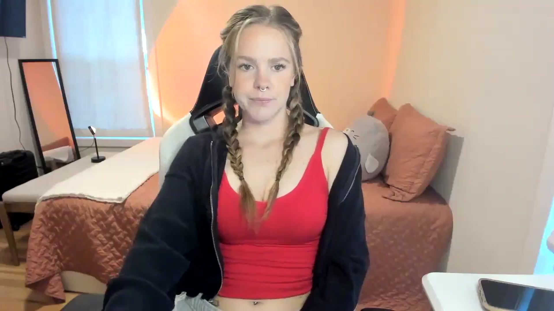 Gallery image thumbnail from Sasssykassy's myfreecams stream on, 11/12/2024, 24:04 image 4 of 20