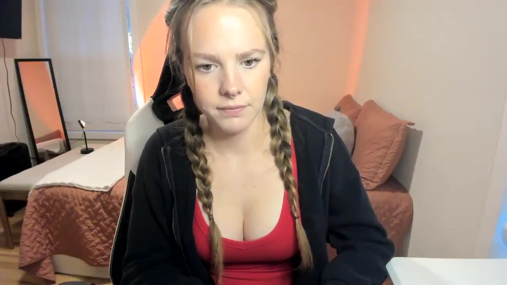 Gallery image thumbnail from Sasssykassy's myfreecams stream on, 11/12/2024, 01:06 image 17 of 20