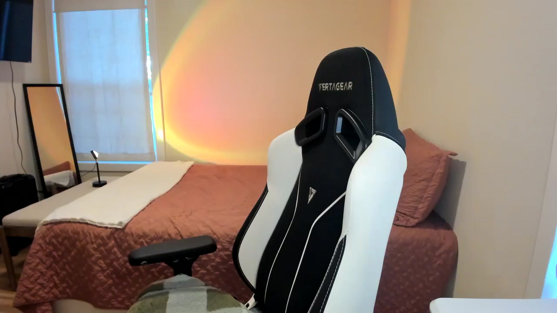 Gallery image thumbnail from Sasssykassy's myfreecams stream on, 11/13/2024, 02:45 image 1 of 20