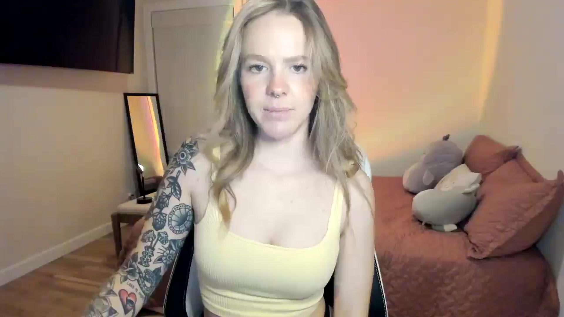 Gallery image thumbnail from Sasssykassy's myfreecams stream on, 11/28/2024, 02:28 image 7 of 20