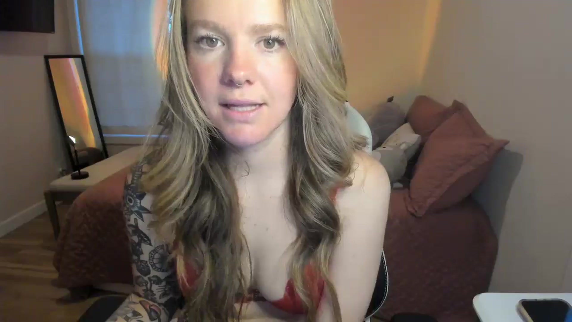 Gallery image thumbnail from Sasssykassy's myfreecams stream on, 12/01/2024, 24:21 image 17 of 20