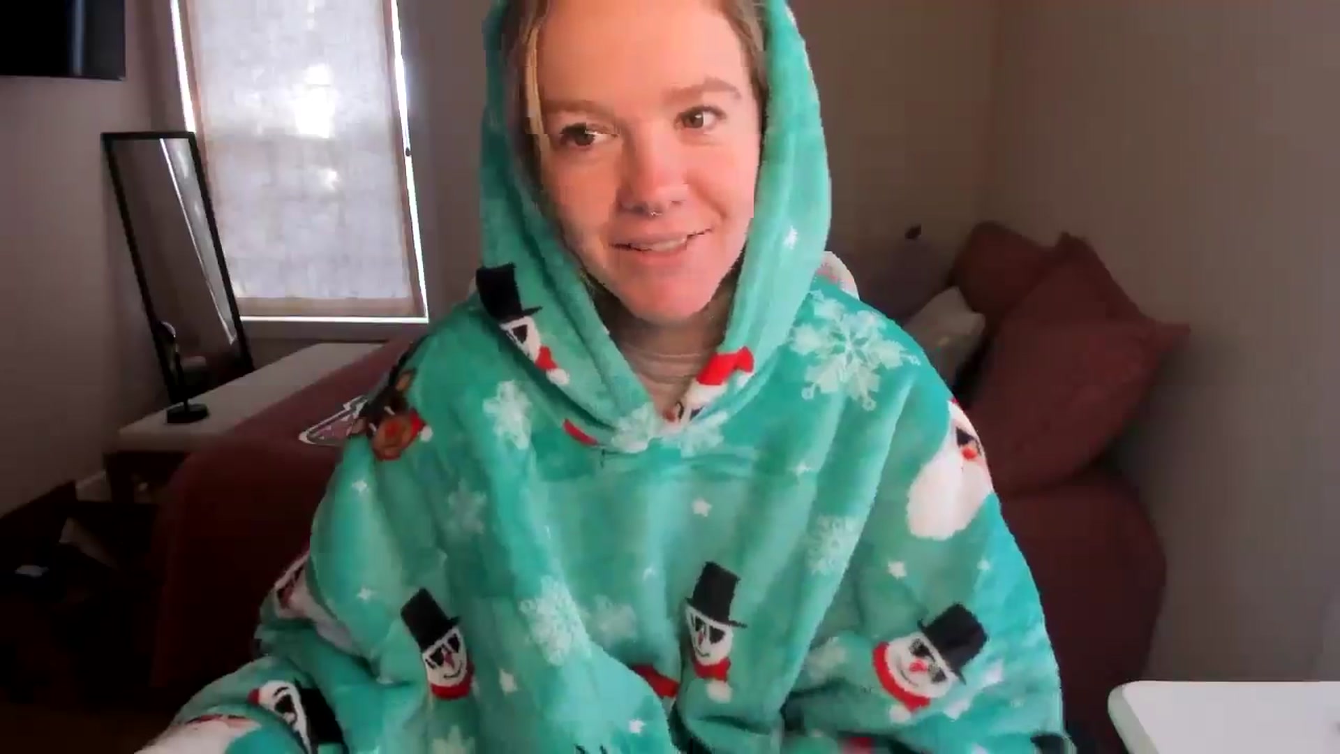 Gallery image thumbnail from Sasssykassy's myfreecams stream on, 12/01/2024, 17:49 image 8 of 20