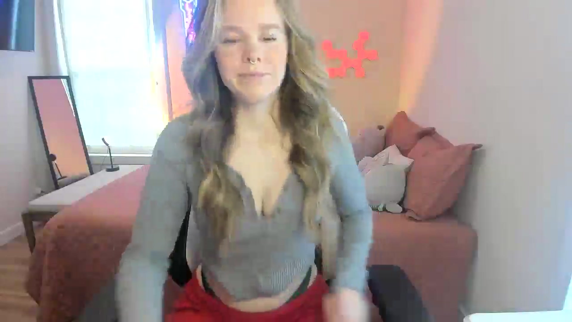 Gallery image thumbnail from Sasssykassy's myfreecams stream on, 12/15/2024, 23:00 image 14 of 20