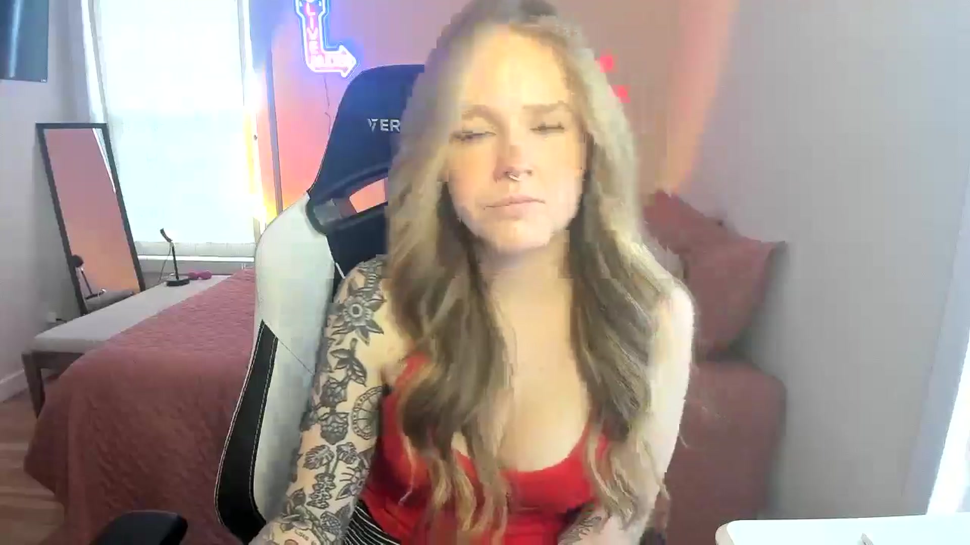 Gallery image thumbnail from Sasssykassy's myfreecams stream on, 12/16/2024, 23:32 image 8 of 20