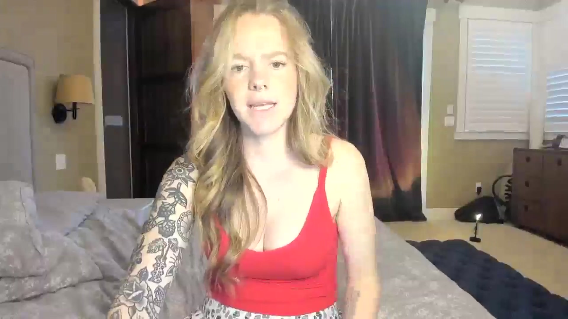 Gallery image thumbnail from Sasssykassy's myfreecams stream on, 12/21/2024, 01:16 image 10 of 20