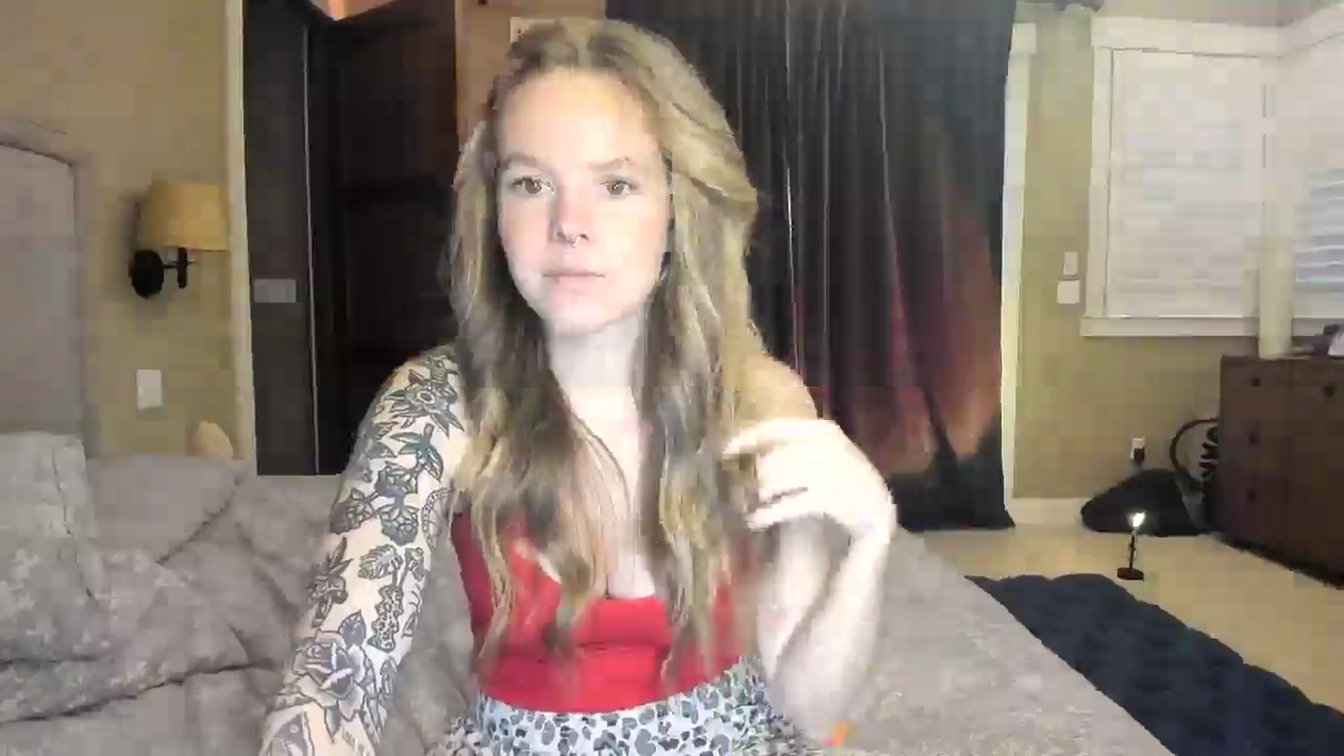 Gallery image thumbnail from Sasssykassy's myfreecams stream on, 12/21/2024, 01:16 image 14 of 20