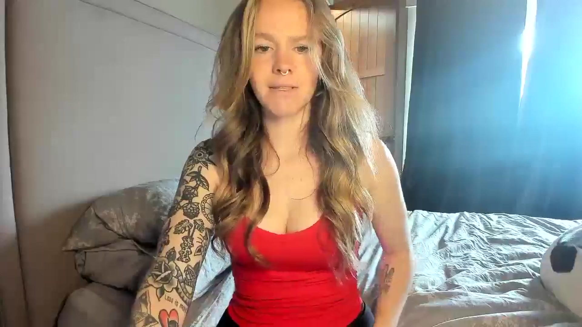 Gallery image thumbnail from Sasssykassy's myfreecams stream on, 12/22/2024, 20:14 image 19 of 20