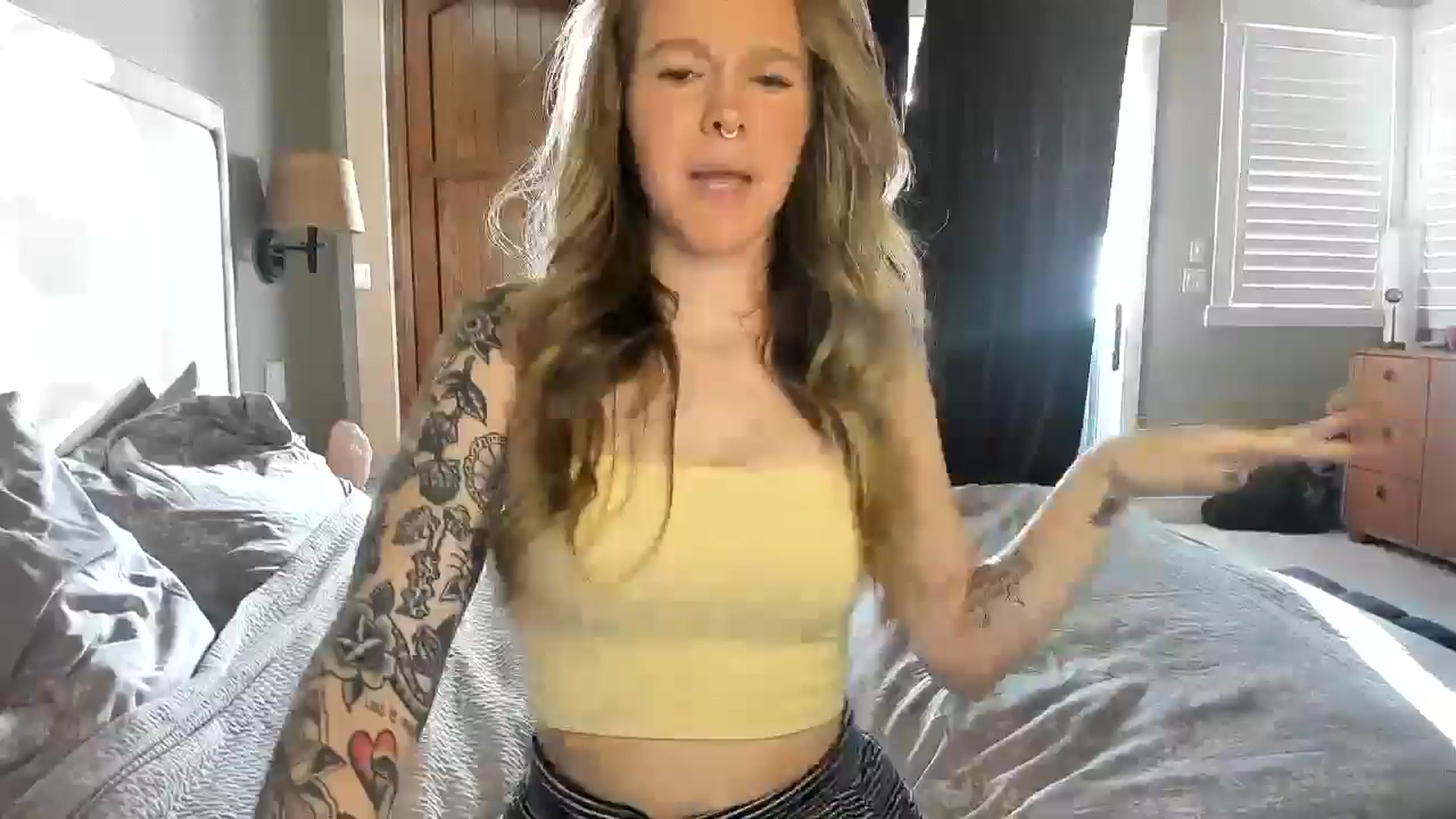 Gallery image thumbnail from Sasssykassy's myfreecams stream on, 12/24/2024, 24:00 image 11 of 20