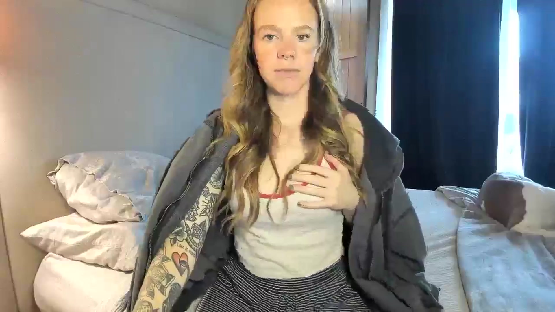 Gallery image thumbnail from Sasssykassy's myfreecams stream on, 12/28/2024, 22:40 image 20 of 20