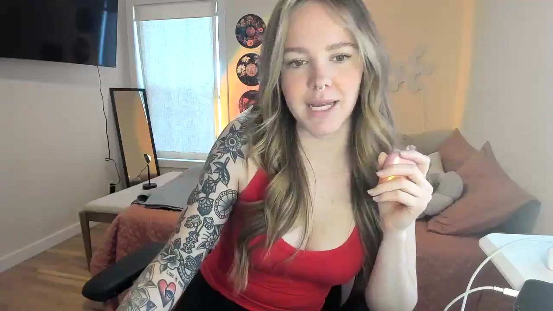 Gallery image thumbnail from Sasssykassy's myfreecams stream on, 02/04/2025, 22:13 image 4 of 20