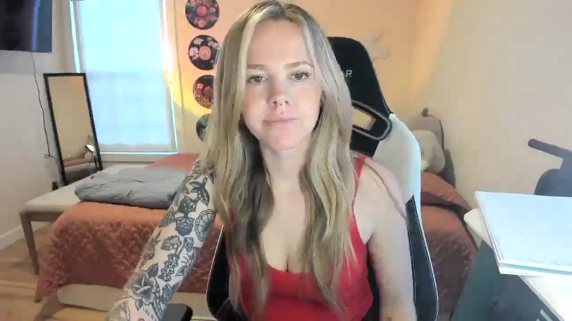 Gallery image thumbnail from Sasssykassy's myfreecams stream on, 03/18/2025, 01:03 image 5 of 20