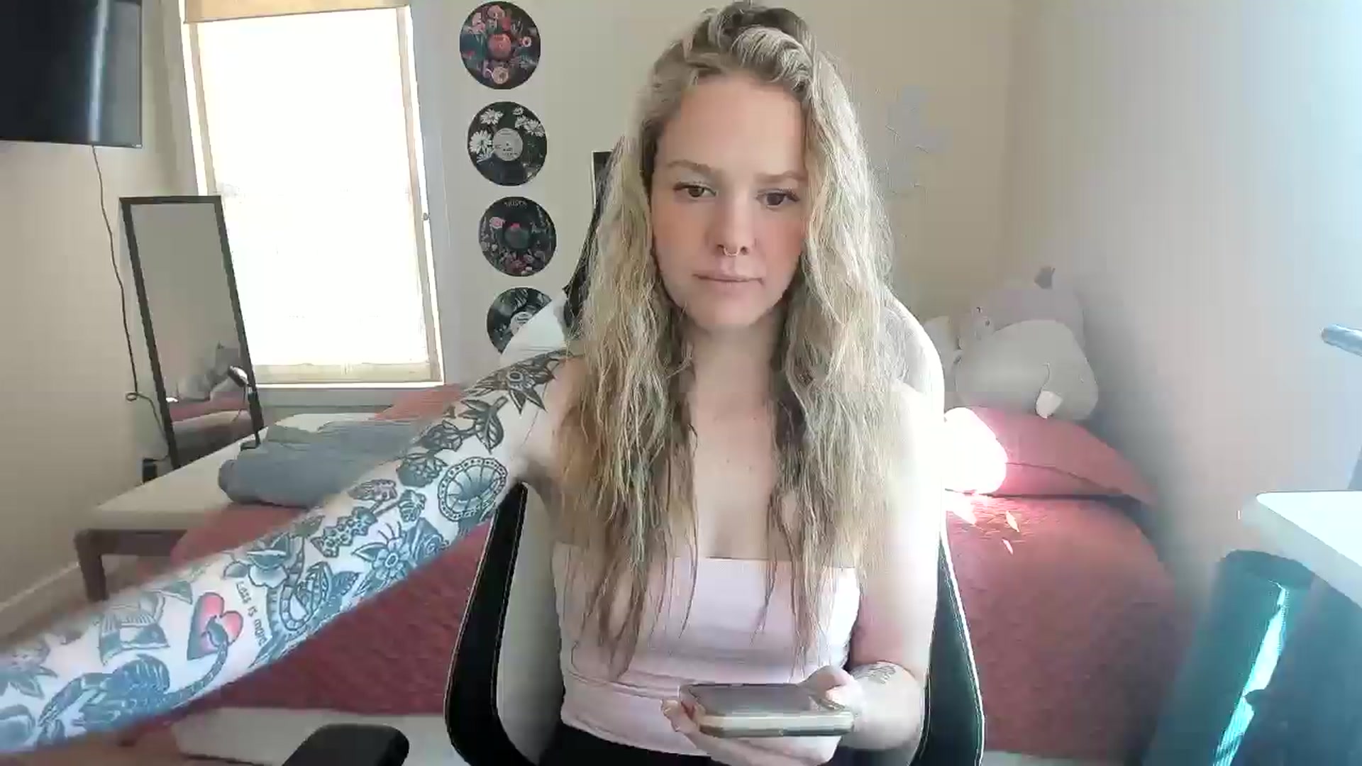 Gallery image thumbnail from Sasssykassy's myfreecams stream on, 03/24/2025, 01:21 image 3 of 20