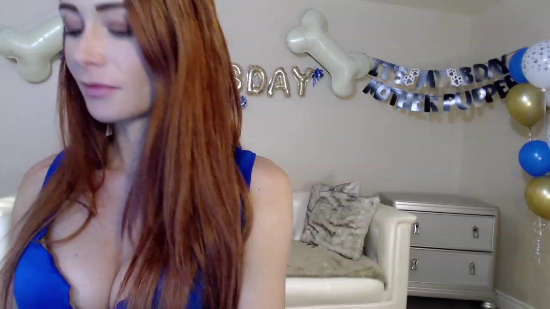 Gallery image thumbnail from SassyAF's myfreecams stream on, 12/03/2022, 08:58 image 16 of 20