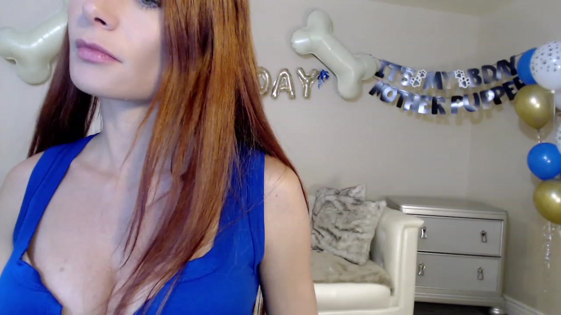 Gallery image thumbnail from SassyAF's myfreecams stream on, 12/03/2022, 08:58 image 3 of 20