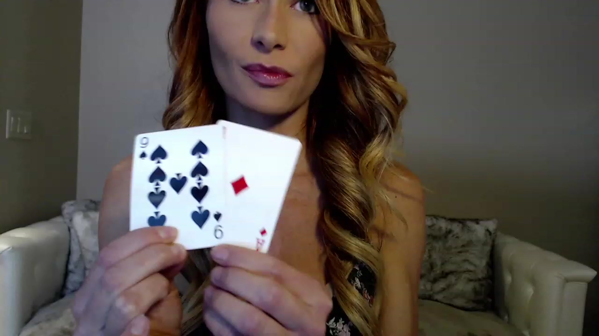 Gallery image thumbnail from SassyAF's myfreecams stream on, 12/10/2022, 07:36 image 19 of 20