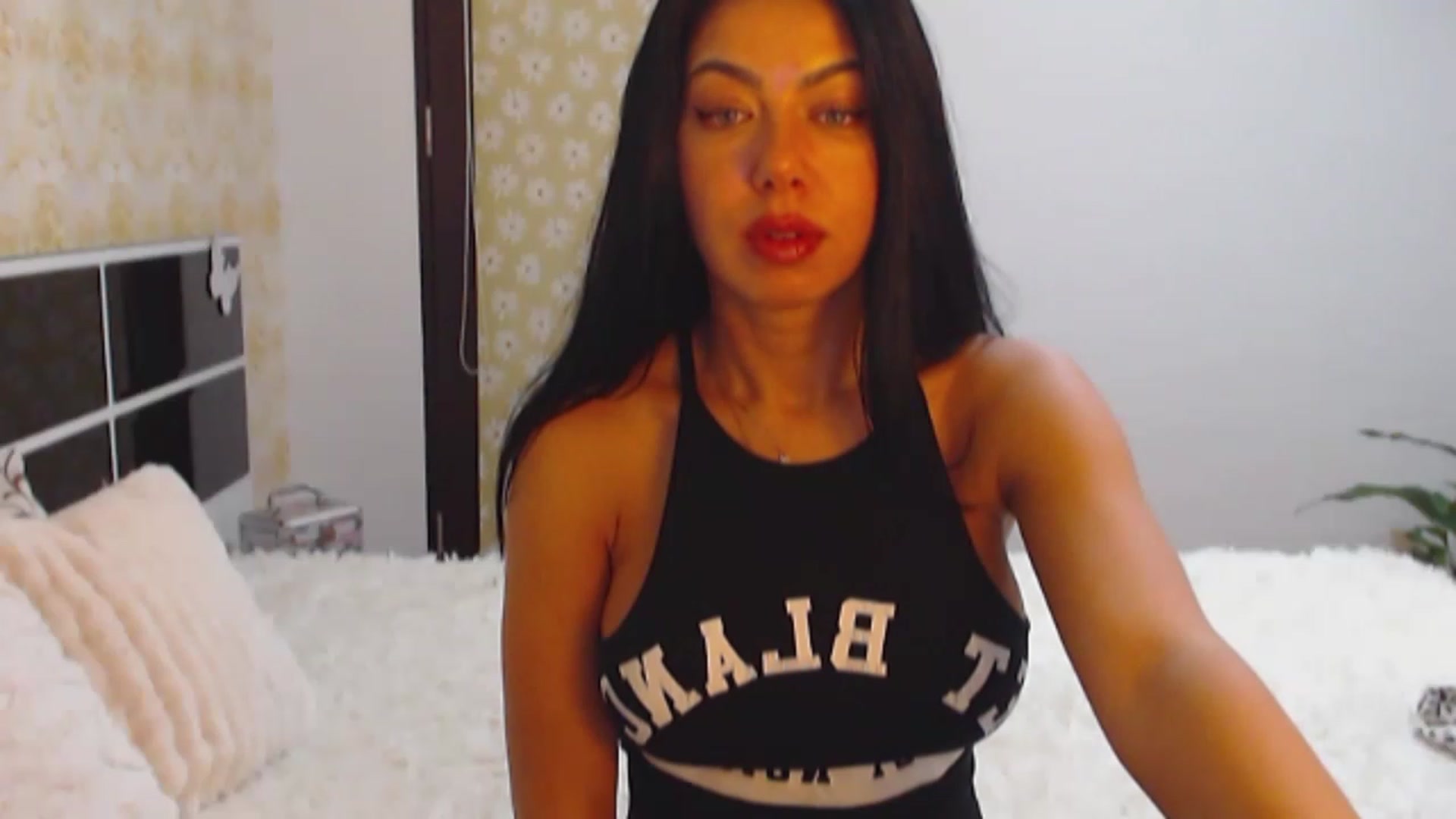 Gallery image thumbnail from SassyAlicee's myfreecams stream on, 11/21/2022, 20:50 image 18 of 20