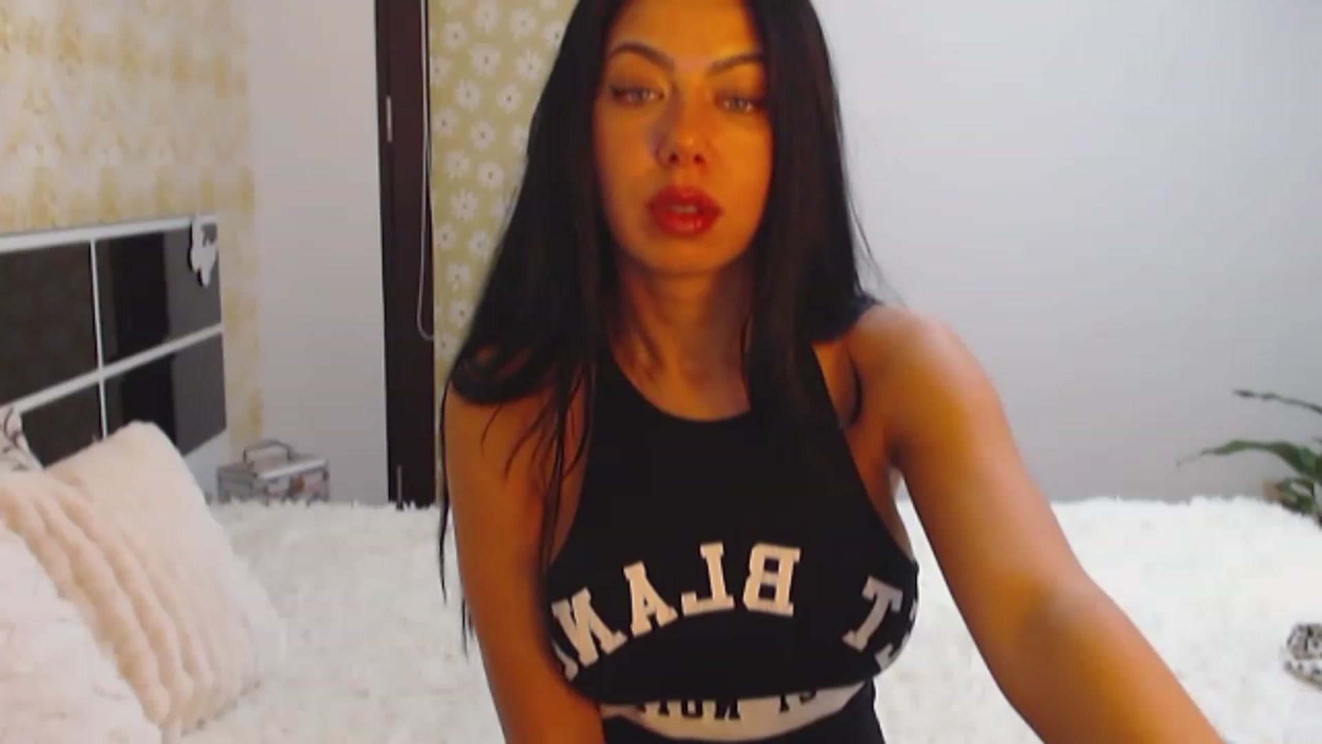 Gallery image thumbnail from SassyAlicee's myfreecams stream on, 11/21/2022, 20:50 image 19 of 20