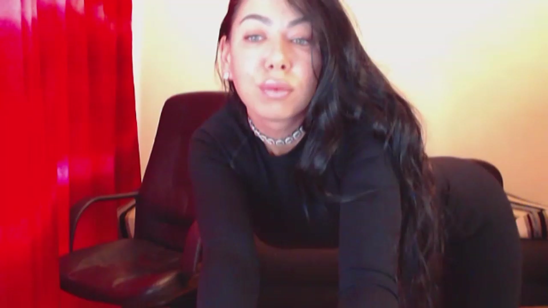 Gallery image thumbnail from SassyAlicee's myfreecams stream on, 03/26/2023, 12:34 image 16 of 20