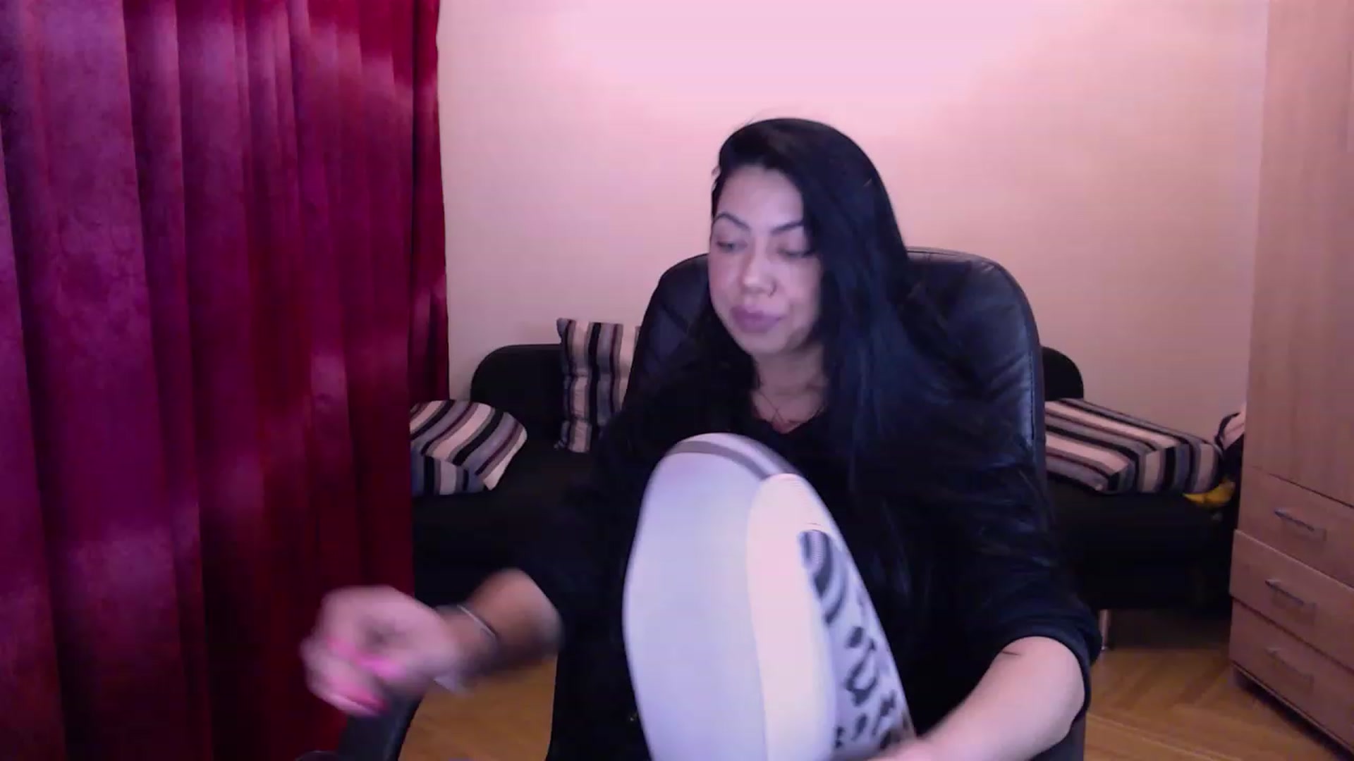 Gallery image thumbnail from SassyAlicee's myfreecams stream on, 04/17/2023, 23:04 image 1 of 20