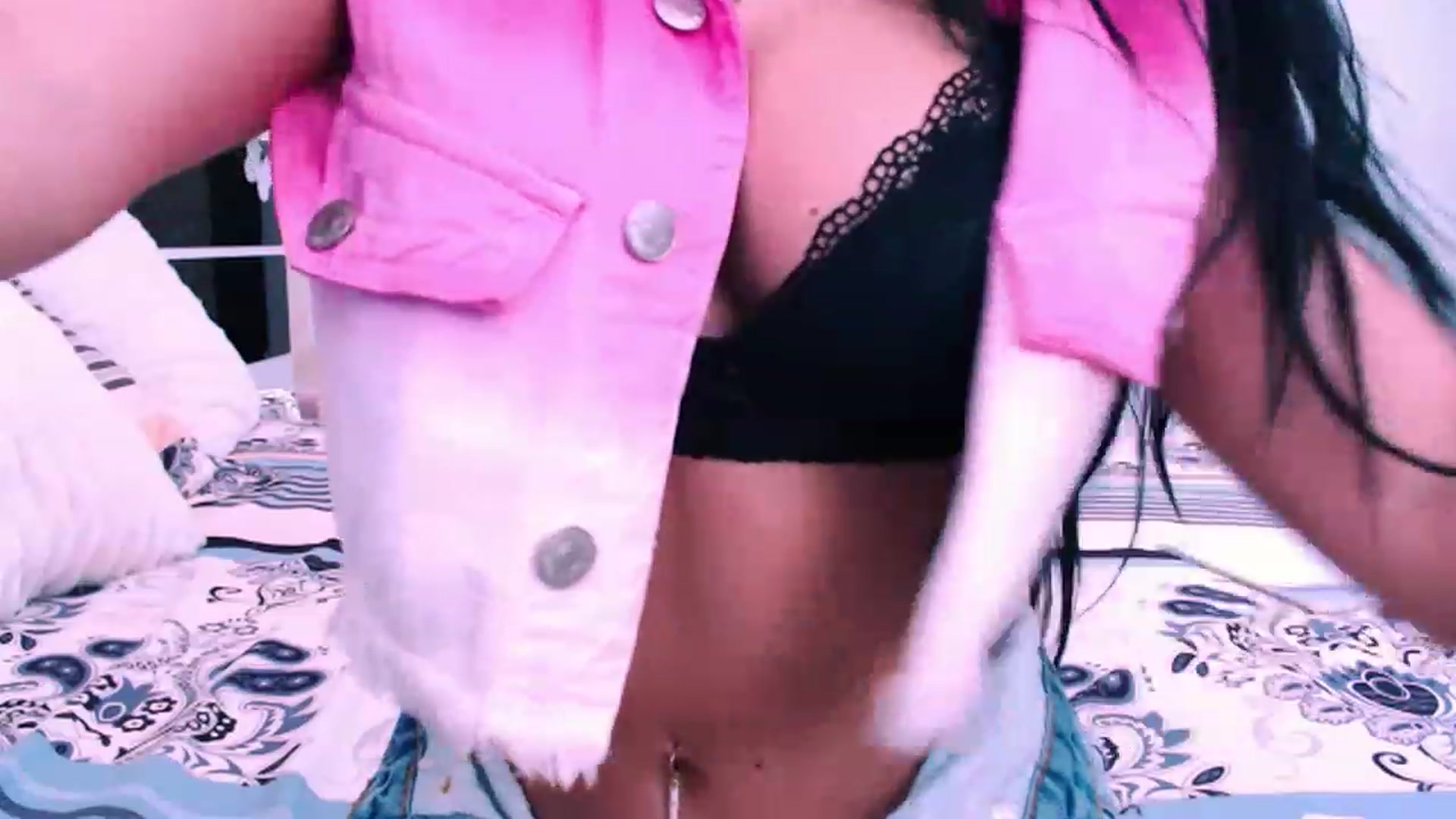 Gallery image thumbnail from SassyAlicee's myfreecams stream on, 06/27/2023, 14:46 image 10 of 20