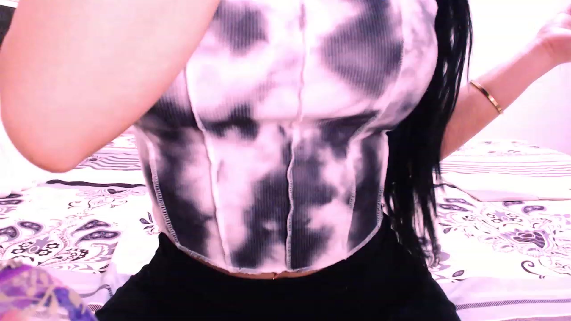 Gallery image thumbnail from SassyAlicee's myfreecams stream on, 06/27/2023, 20:13 image 2 of 20