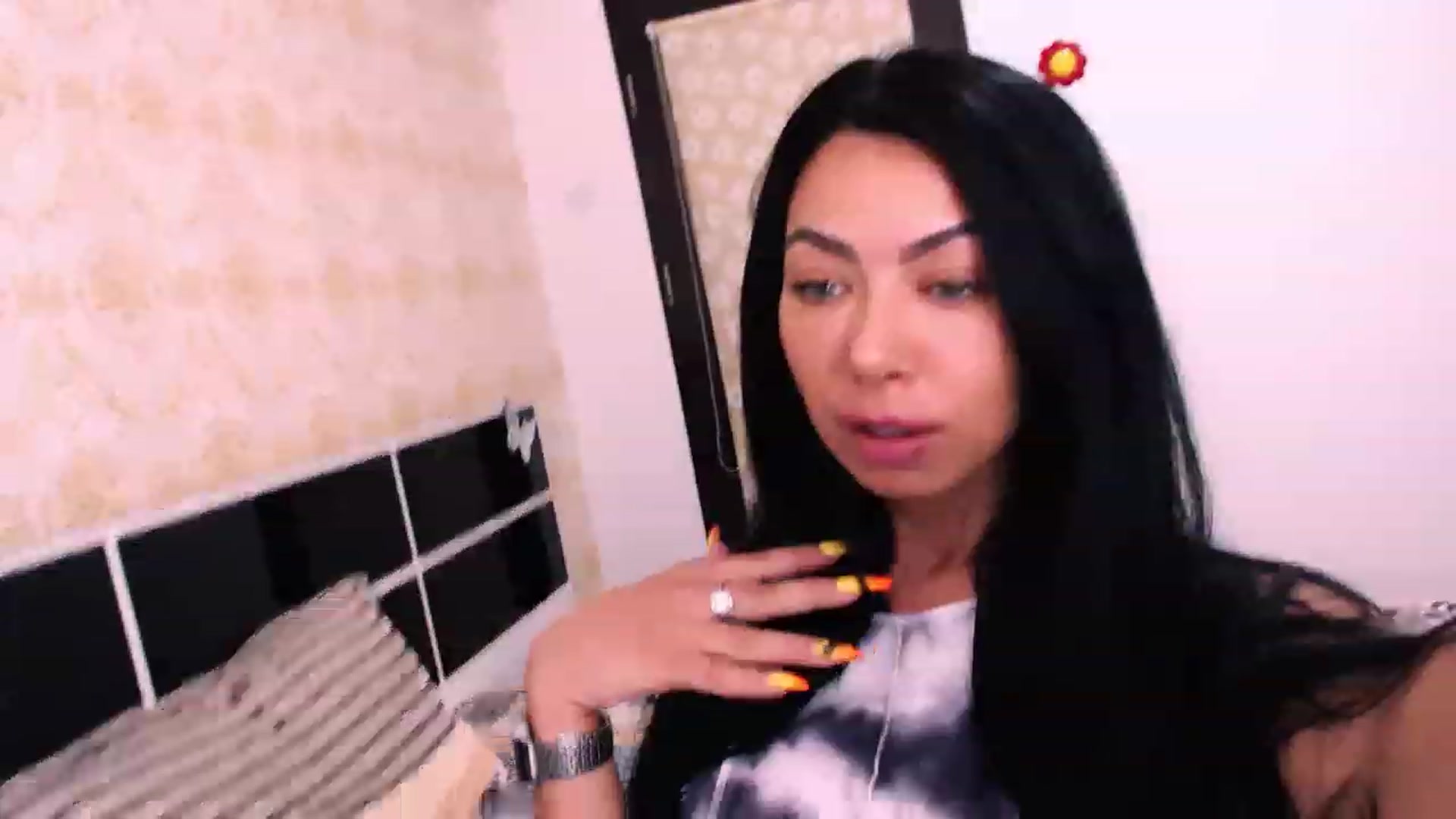 Gallery image thumbnail from SassyAlicee's myfreecams stream on, 07/14/2023, 15:35 image 10 of 20