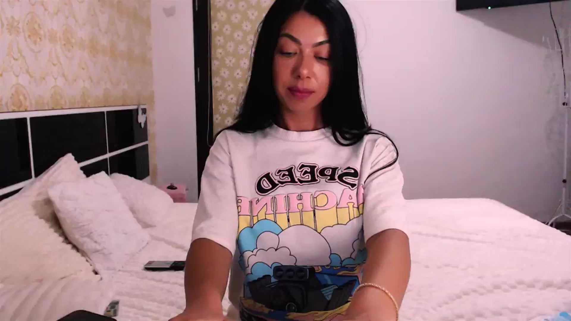 Gallery image thumbnail from SassyAlicee's myfreecams stream on, 07/23/2023, 17:38 image 17 of 20