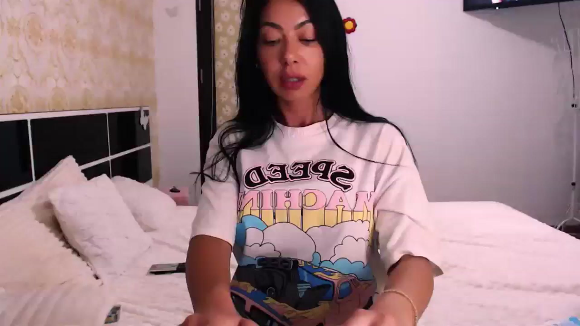 Gallery image thumbnail from SassyAlicee's myfreecams stream on, 07/23/2023, 17:38 image 7 of 20