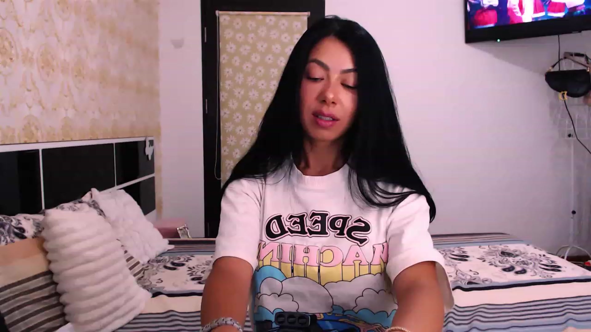 Gallery image thumbnail from SassyAlicee's myfreecams stream on, 08/05/2023, 16:16 image 17 of 20