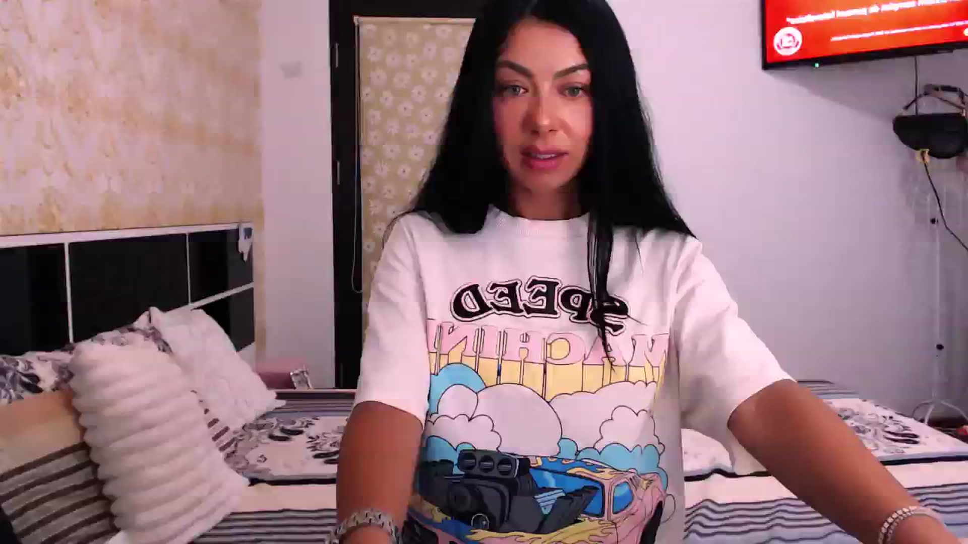 Gallery image thumbnail from SassyAlicee's myfreecams stream on, 08/05/2023, 16:46 image 4 of 20