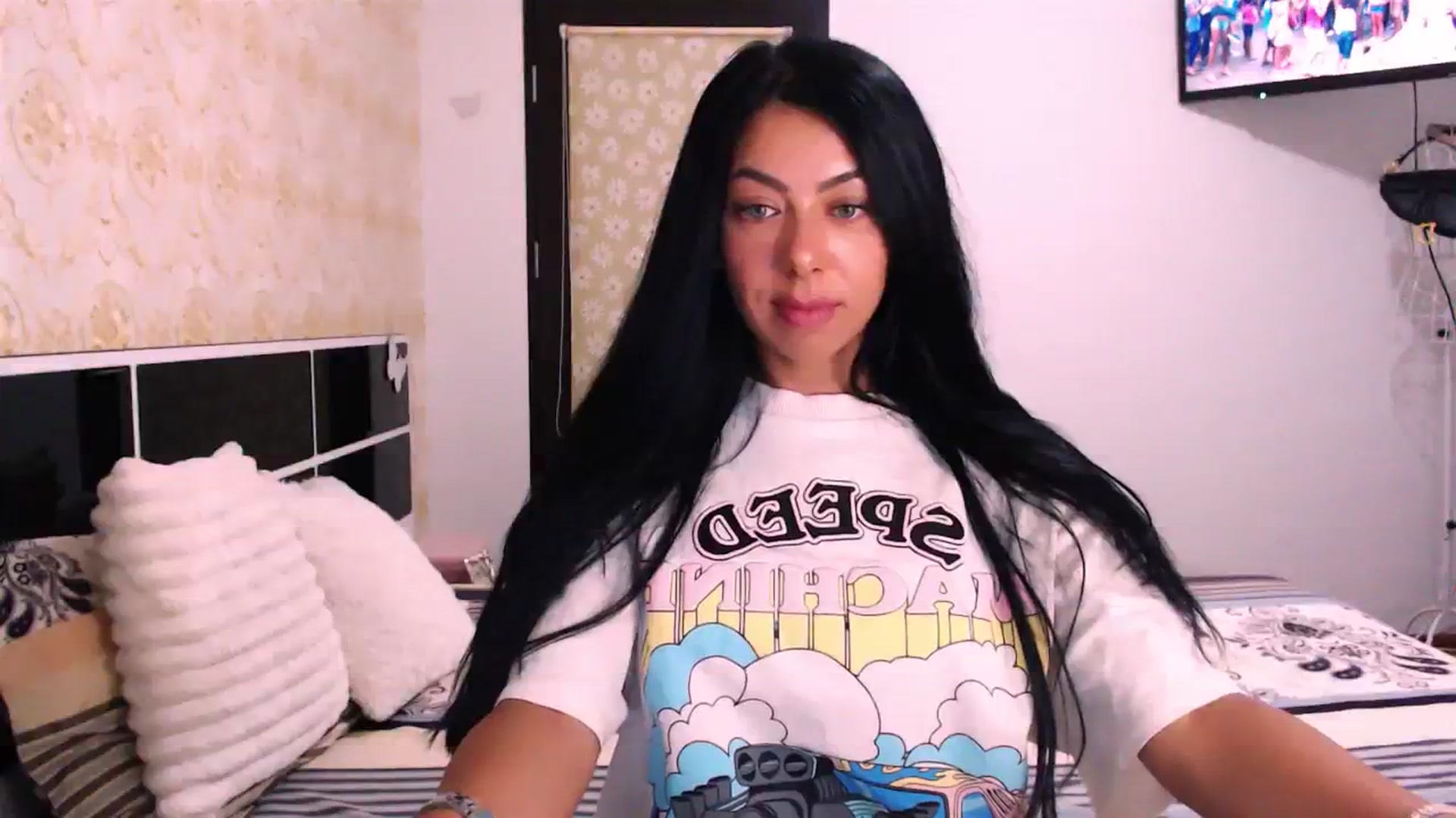 Gallery image thumbnail from SassyAlicee's myfreecams stream on, 08/05/2023, 18:03 image 2 of 20