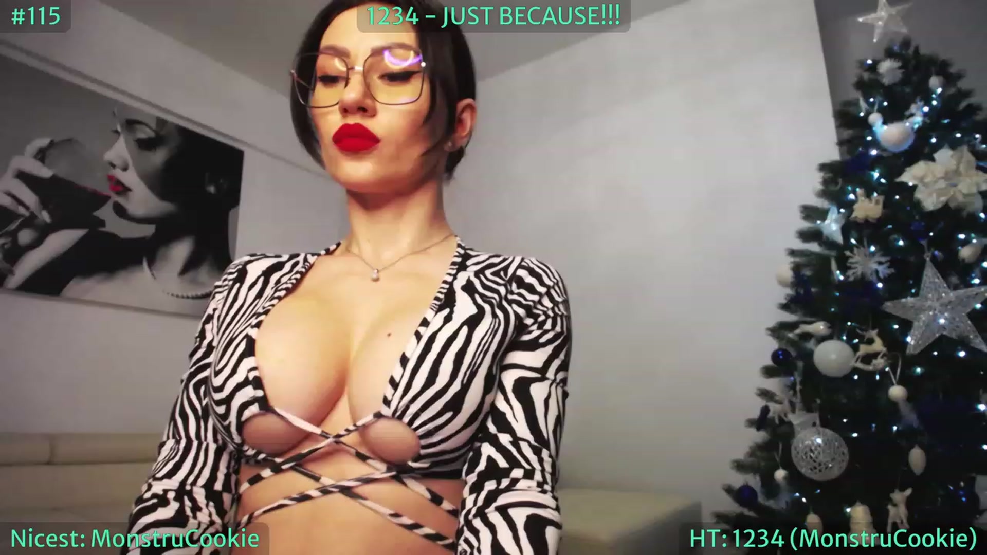 Gallery image thumbnail from SassyCookies's myfreecams stream on, 01/03/2023, 06:07 image 6 of 20