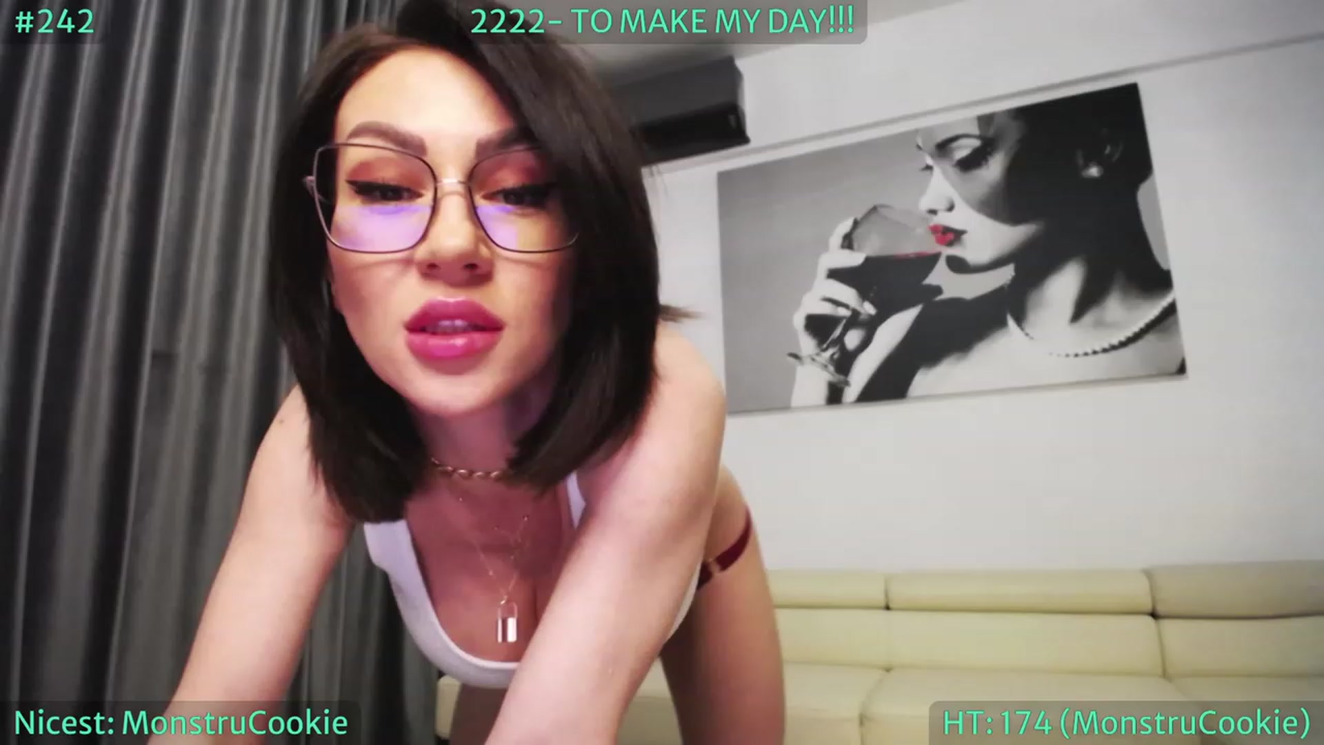Gallery image thumbnail from SassyCookies's myfreecams stream on, 02/13/2023, 06:36 image 6 of 20