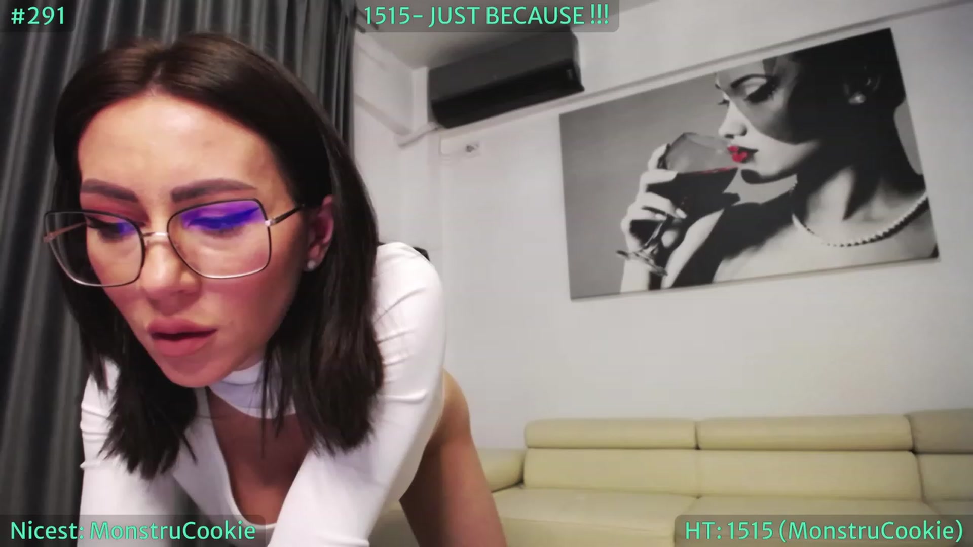 Gallery image thumbnail from SassyCookies's myfreecams stream on, 05/03/2023, 04:03 image 1 of 20