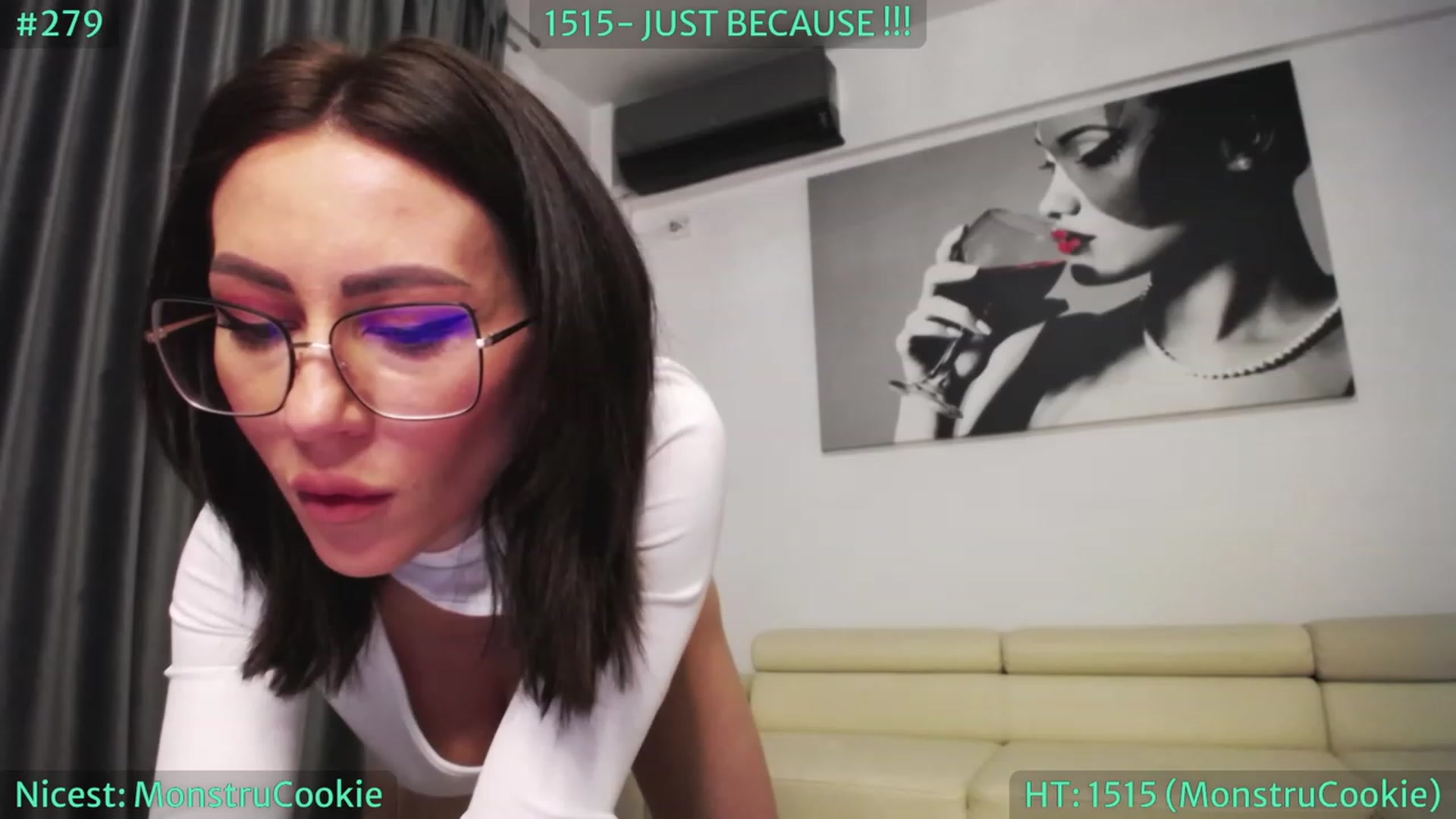 Gallery image thumbnail from SassyCookies's myfreecams stream on, 05/03/2023, 04:03 image 17 of 20