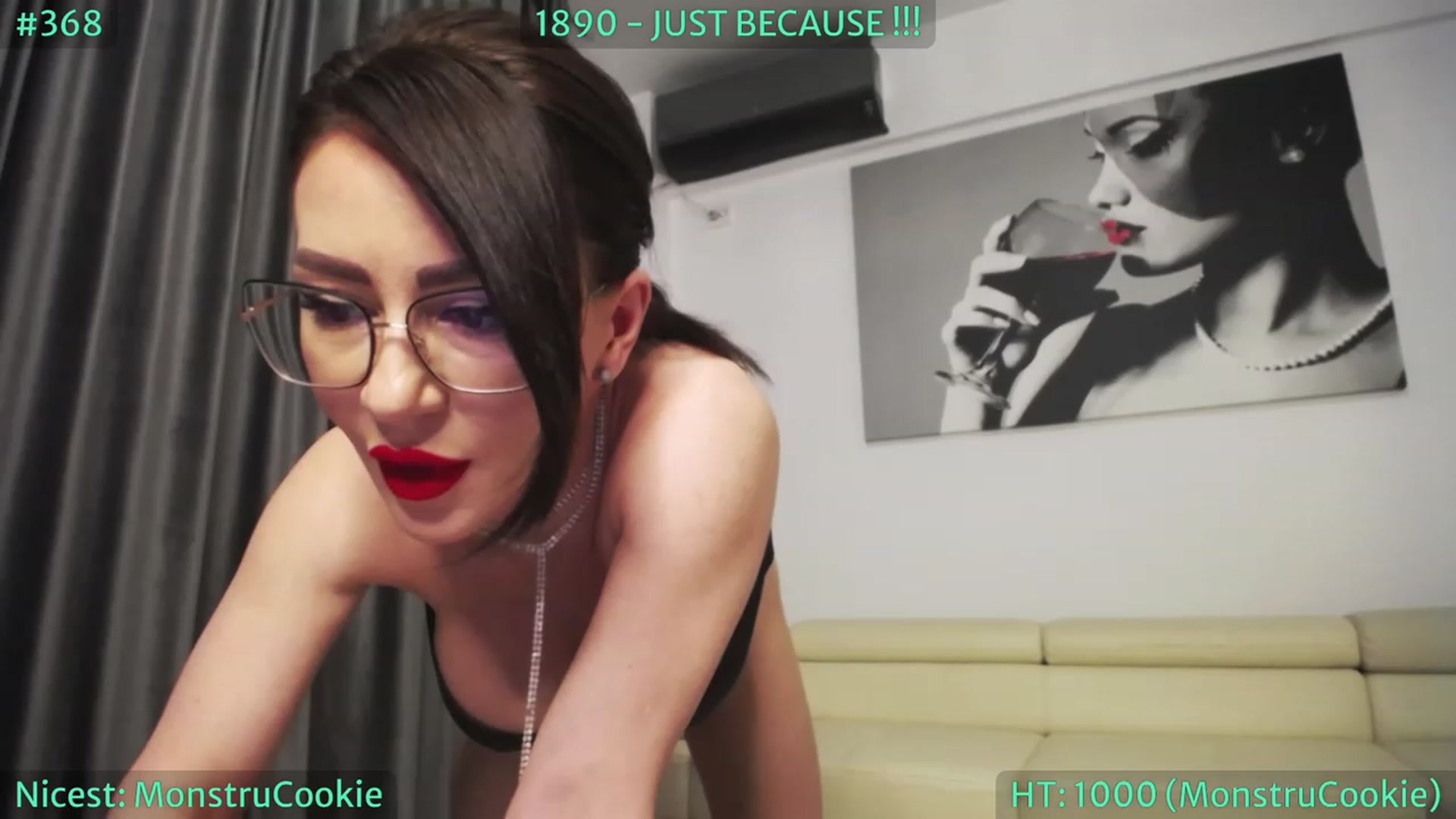 Gallery image thumbnail from SassyCookies's myfreecams stream on, 06/18/2023, 03:33 image 3 of 20